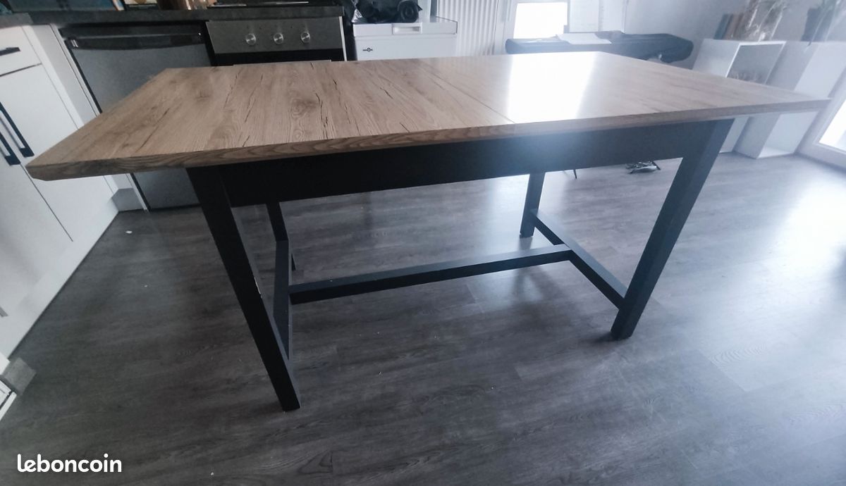 Table à manger extensible - Style industriel - Prix négociable (image 1)