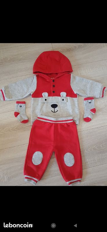 Ensemble jogging bébé (image 1)