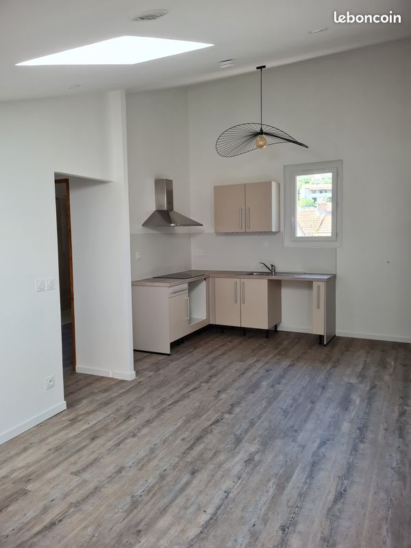 Appartement 2 pièces 37 m² · à Orange · 37 m² · 510 €/mois