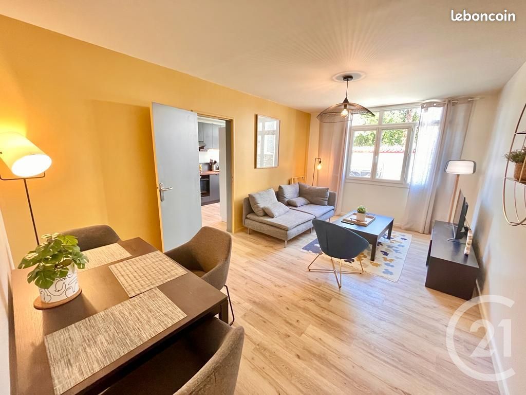 Appartement 4 pièces 70 m² · à Pau · 70 m² · 210 000 €