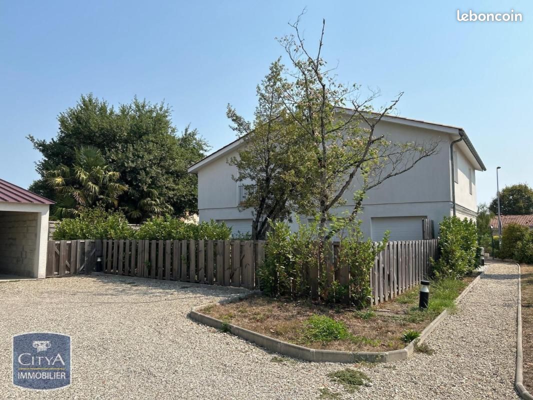 Maison 5 pièces 97 m² · à Mérignac · 97 m² · 1 681 €/mois
