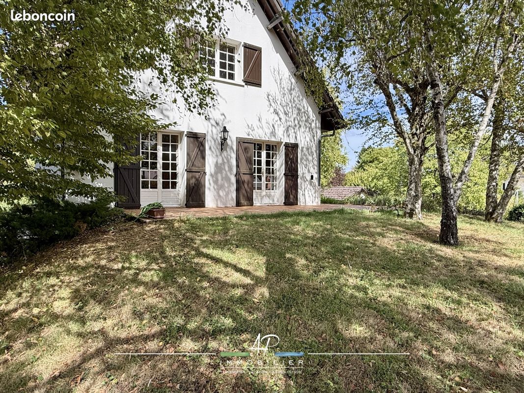 Maison 7 pièces 183 m² · à Bretigny · 183 m² · 355 000 €