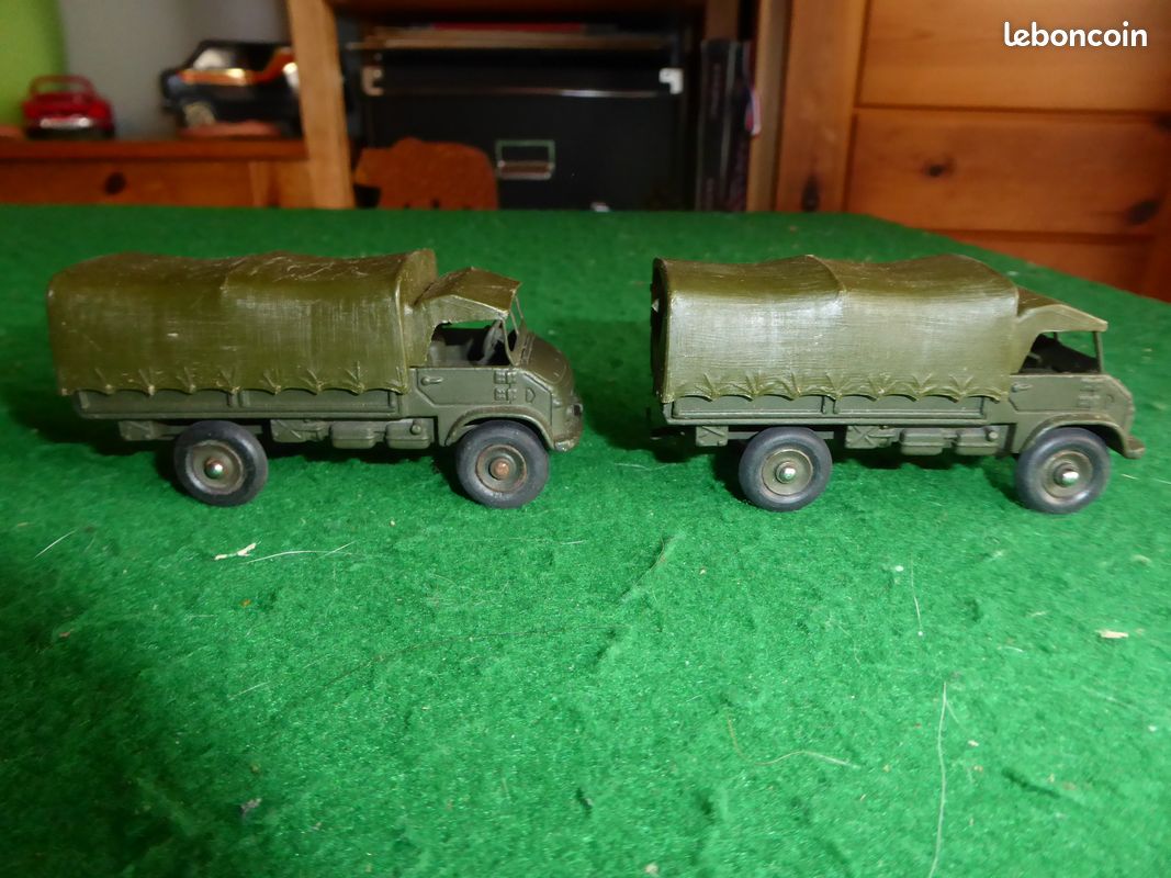 Dinky N°821 – Camion Militaire Unimog Mercedes-Benz – 1/43 – Avec Boîte D'origine (très Bon état)