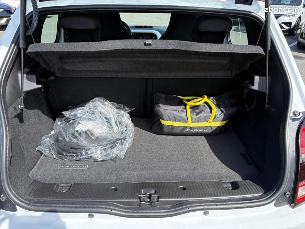 Renault Twingo E-TECH ELECTRIQUE III Equilibre (image 16)