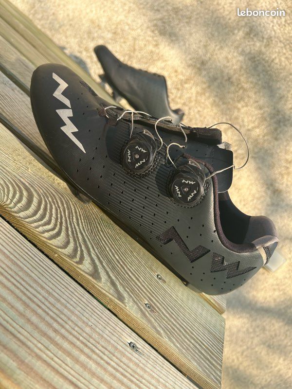 Chaussures vélo route haut de gamme Northwave Extreme GT 3