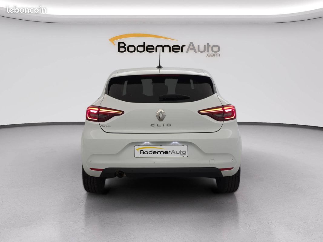 RENAULT Clio TCe 90 Evolution (image 4)
