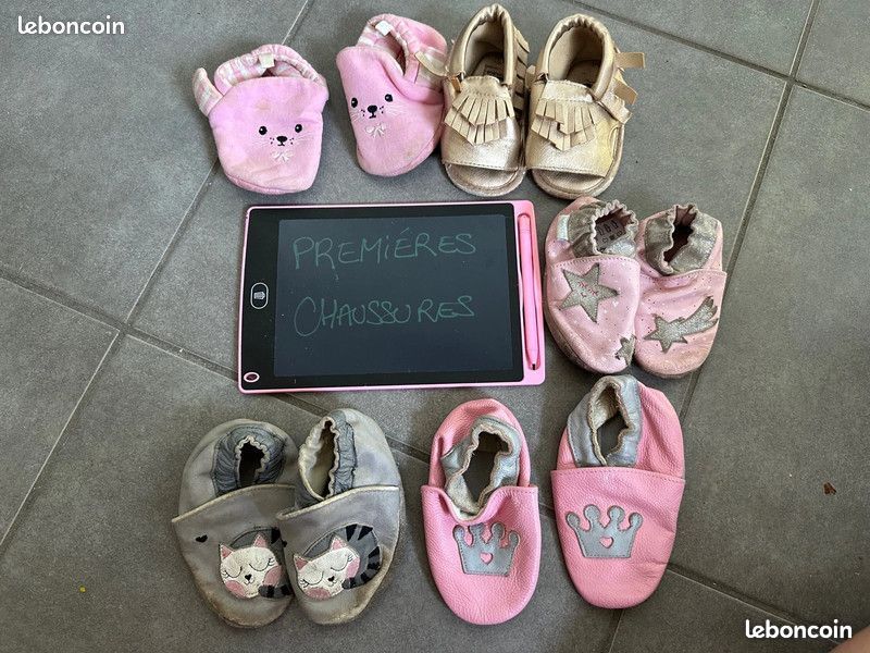 Lot de chaussures bébé Taille 17 à 20 Chaussures