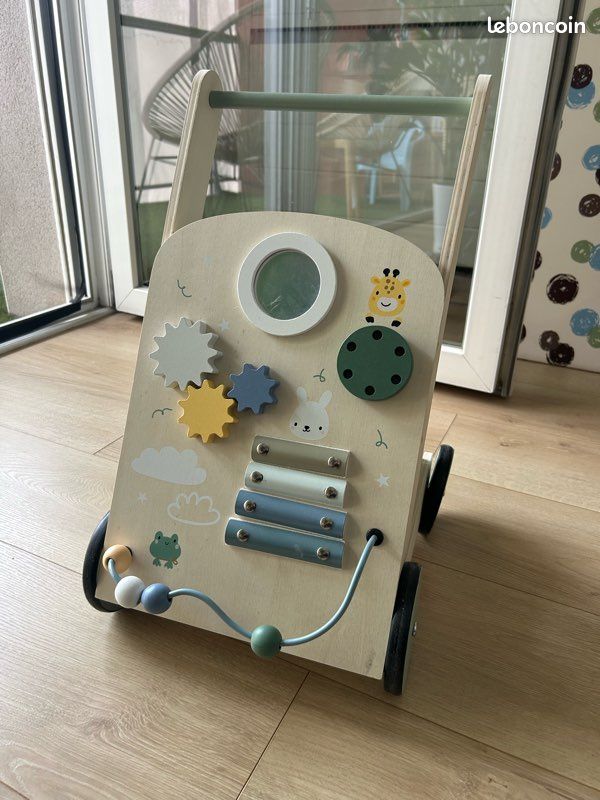 Chariot de marche bébé (image 1)