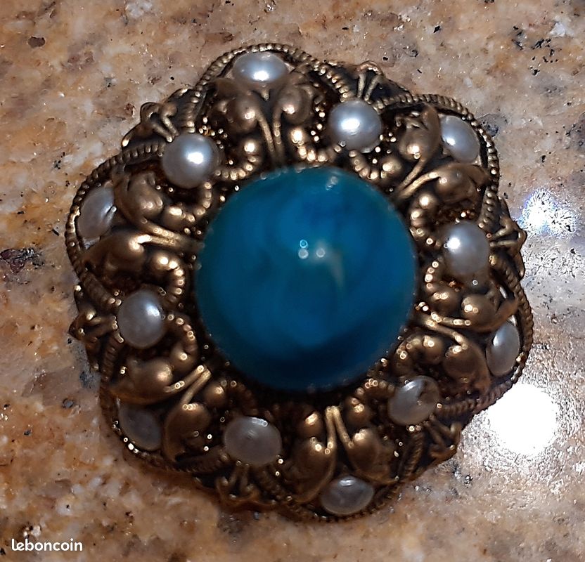 Boucles d'oreilles années 60 turquoise - France