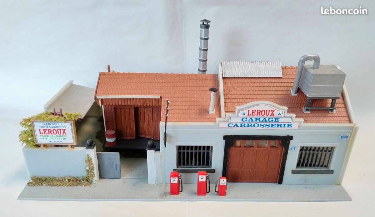 MKD COFFRET 8 maquettes à monter le village français MK699 NEUF (n°3