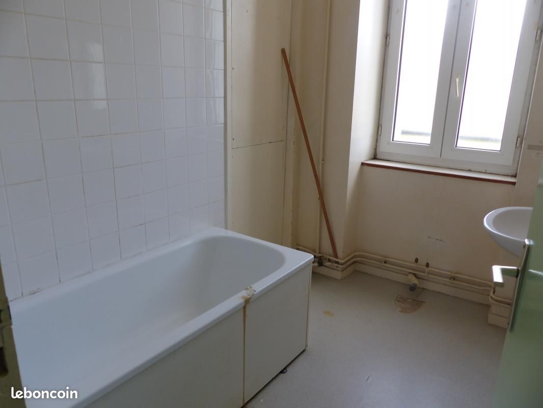 Appartement 4 pièces 69 m² - Chamboulive 19450 (image principale 7)