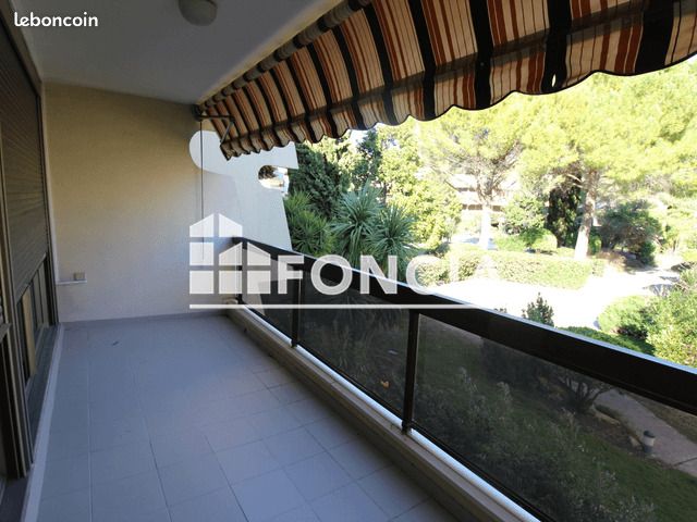 Appartement 3 pièces 66 m² · à Nîmes · 66 m² · 878 €/mois