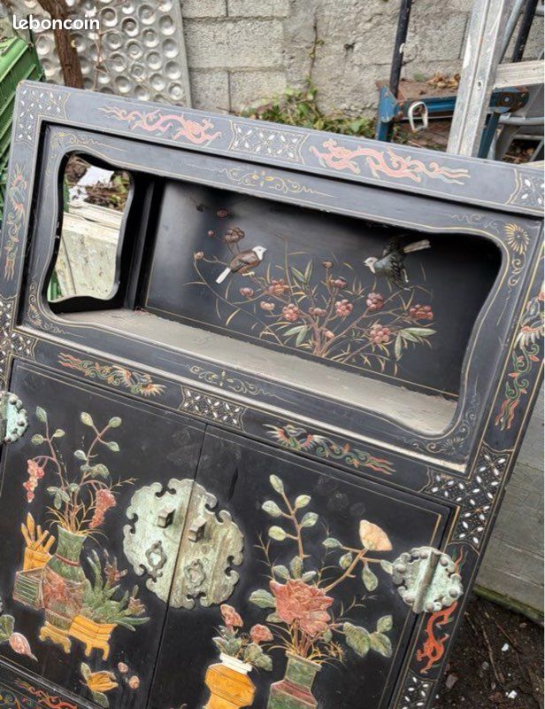 Cabinet asiatique traditionnel laqué noir (image 3)