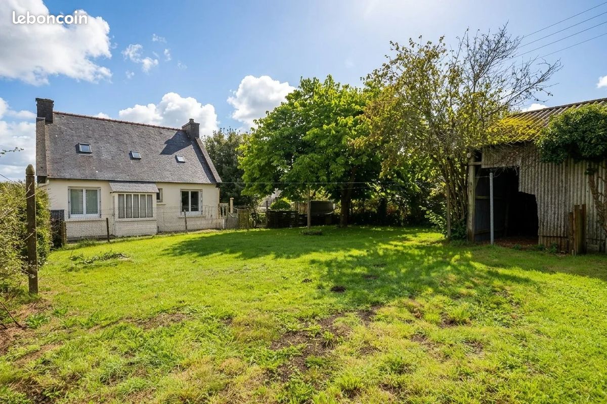 Maison 5 pièces 88 m² · à Brennilis · 88 m² · 141 500 €