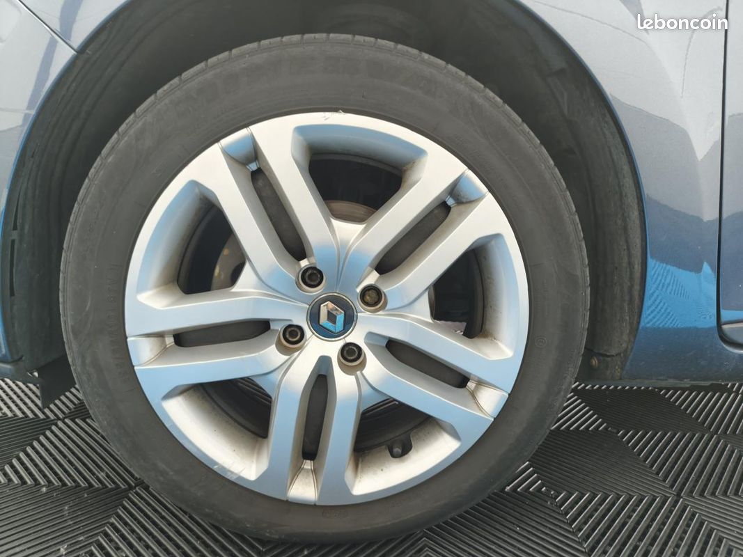 RENAULT CLIO 0.9 TCe 90 CH GENERATION PHASE 2 / RADAR DE RECUL / REGUL / LIMIT / BLUETOOTH / LED / GARANTIE (image 26)