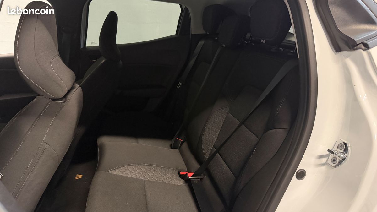 RENAULT CLIO 1.5 BLUEDCI 85ch BUSINESS - ENTRETIEN A JOUR - CARPLAY - 2EME MAIN (image 21)