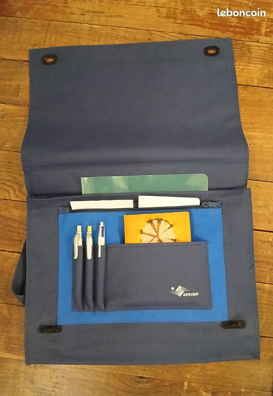 Cartable toile enduite bleu marine, 39x29, poignée, sangle réglable et amovible, intérieur fonctionnel (image 4)