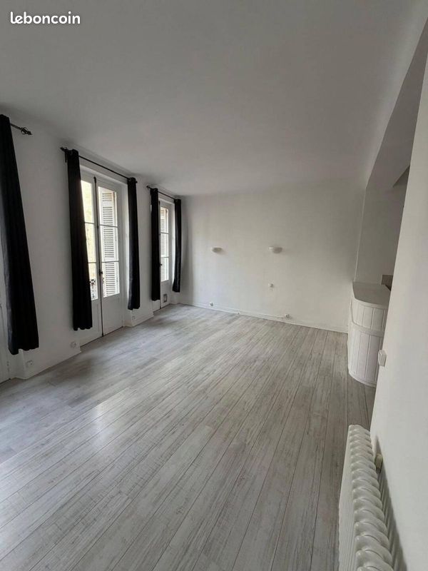 Appartement 2 pièces 59 m² · à Bordeaux · 59 m² · 1 075 €/mois