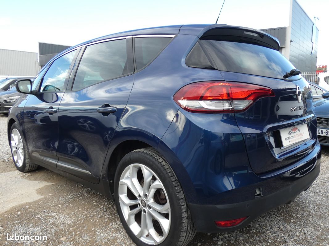 RENAULT SCENIC IV BUSINESS dCi 110 EDC Business (image 4)