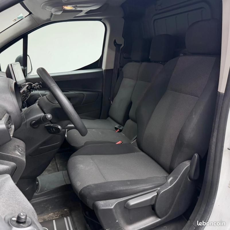 Citroën Berlingo M 650 BLUEHDI 75 BVM5 CLUB (image 7)