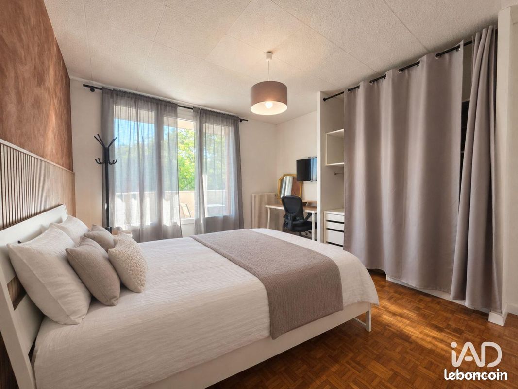 Appartement 5 pièces 74 m² · à Reims · 74 m² · 196 000 €