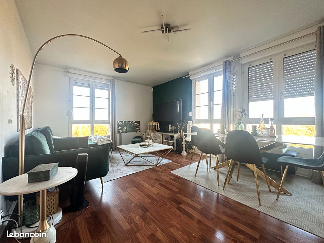 Appartement a louer moissy-cramayel - 4 pièce(s) - 91 m2 - Surfyn