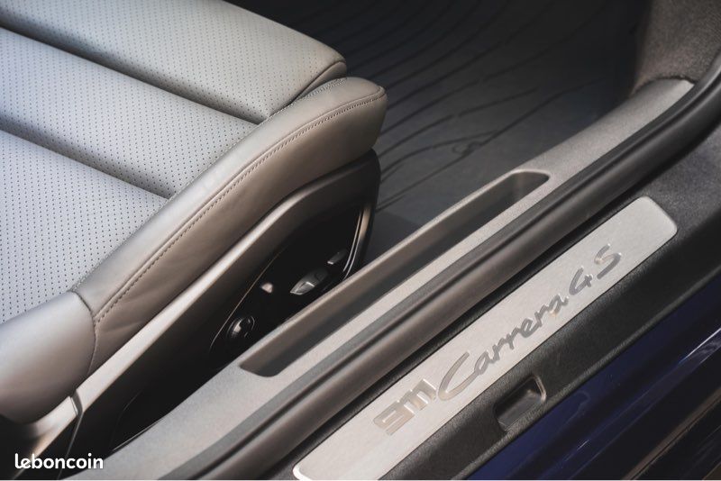 Porsche 911 992 Carrera 4S - Sport Design - Toit Carbone - Bleu Gentiane - Approved 09/2027 (image 9)