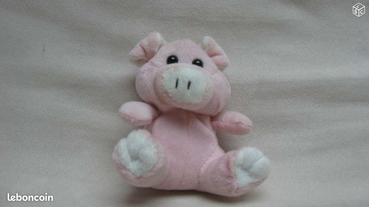 Peluche cochon rose neuve jamais utilisée (image 1)