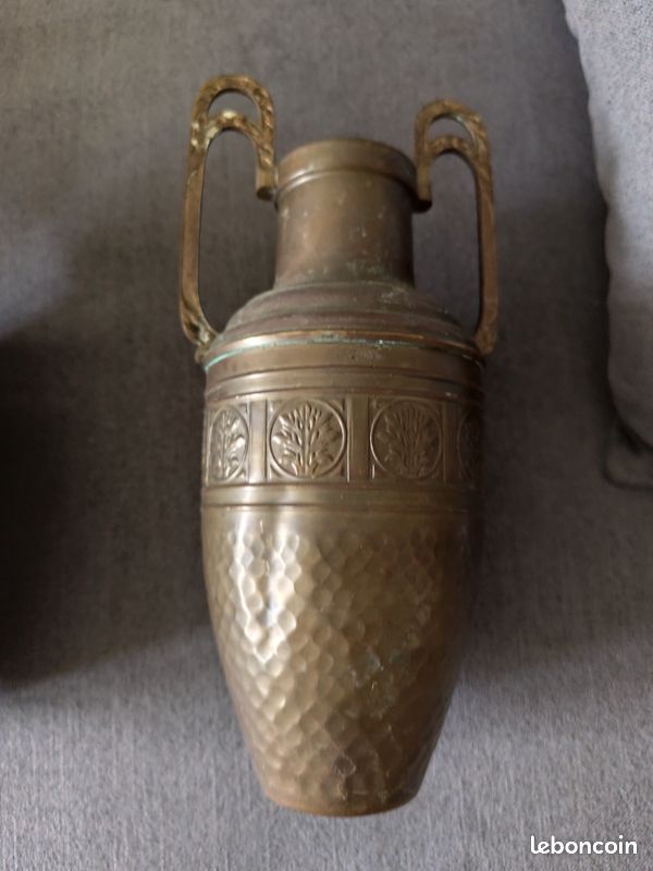 PETIT VASE ART dèco en métal et laiton EUR 26,00 - FR