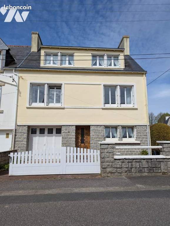 Maison 8 pièces 140 m² · à Douarnenez · 140 m² · 246 750 €