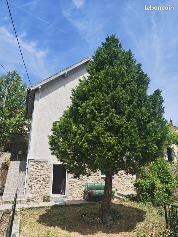 Maison 5 pièces 106 m² · à Corbeil-Essonnes · 106 m² · 260 000 €