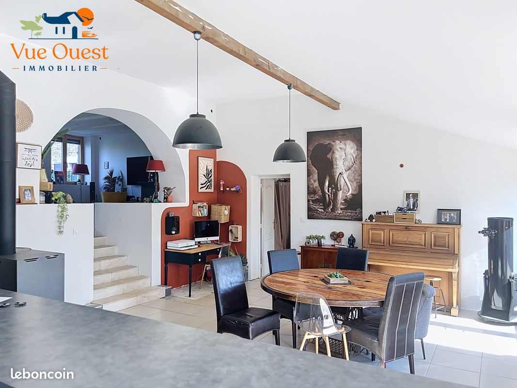 Maison 6 pièces 178 m² · à Merlevenez · 178 m² · 543 400 €