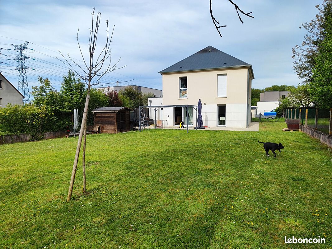 Maison 5 pièces 139 m² · à Saint-Avertin · 139 m² · 1 330 €/mois