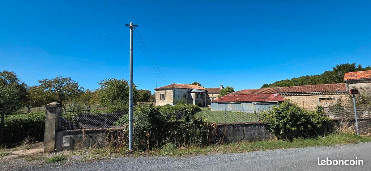 Maison 3 pièces 116 m² · à La Rochette · 116 m² · 74 900 €