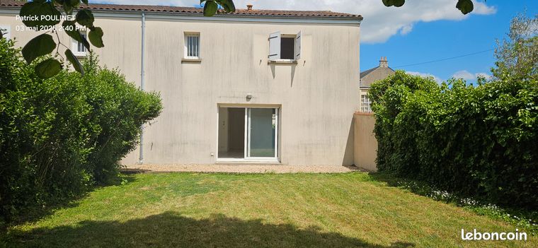 Beau pavillon de ville de 89 m2 avec garage 20 m2 et jardin