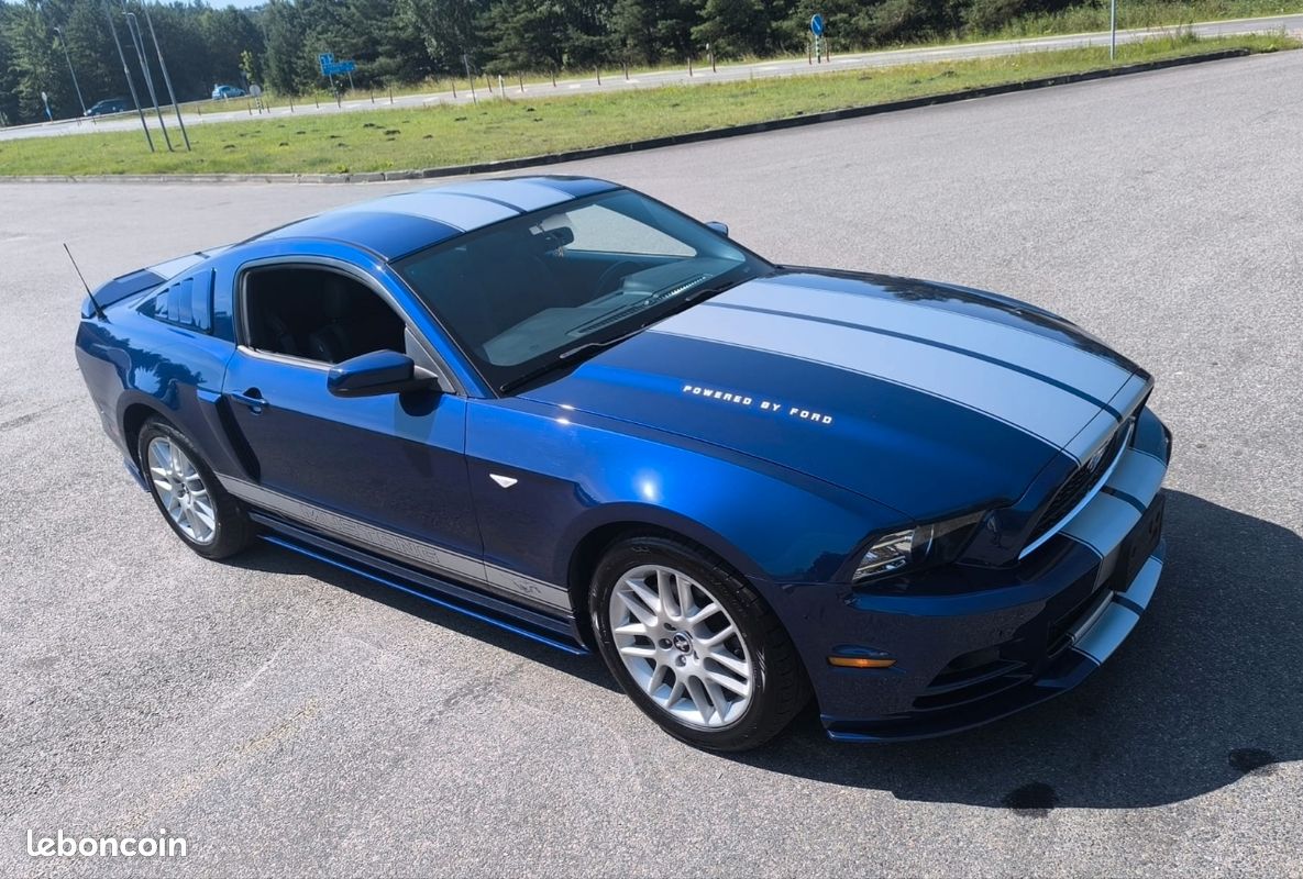 Ford Mustang V6 (image 6)