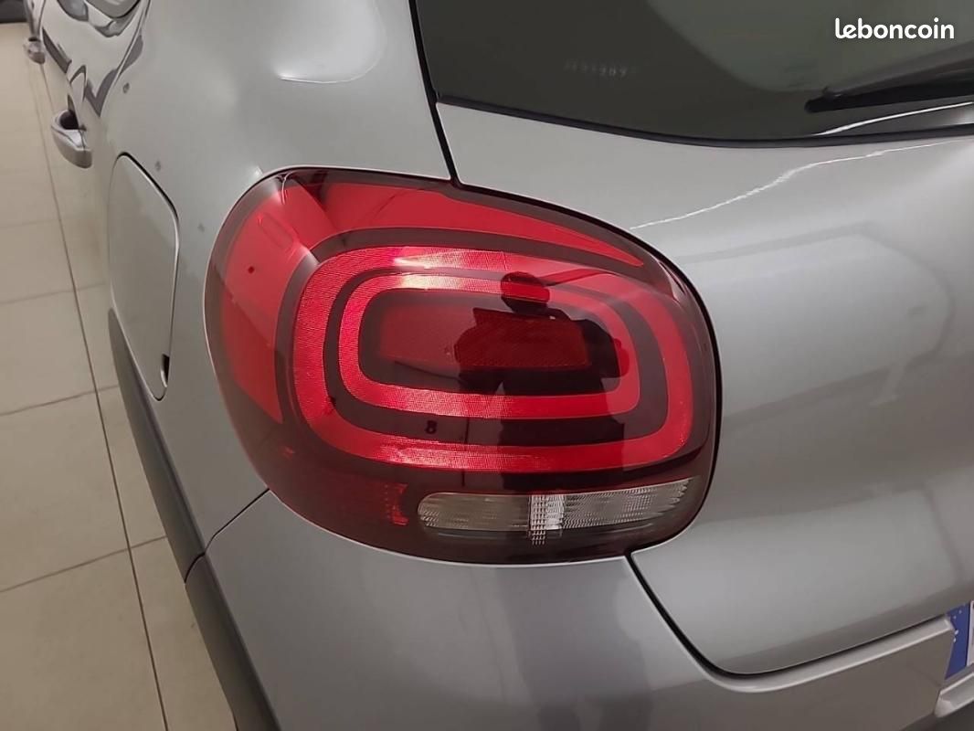 Citroën C3 PureTech 83 S&S BVM5 - YOU (image 17)