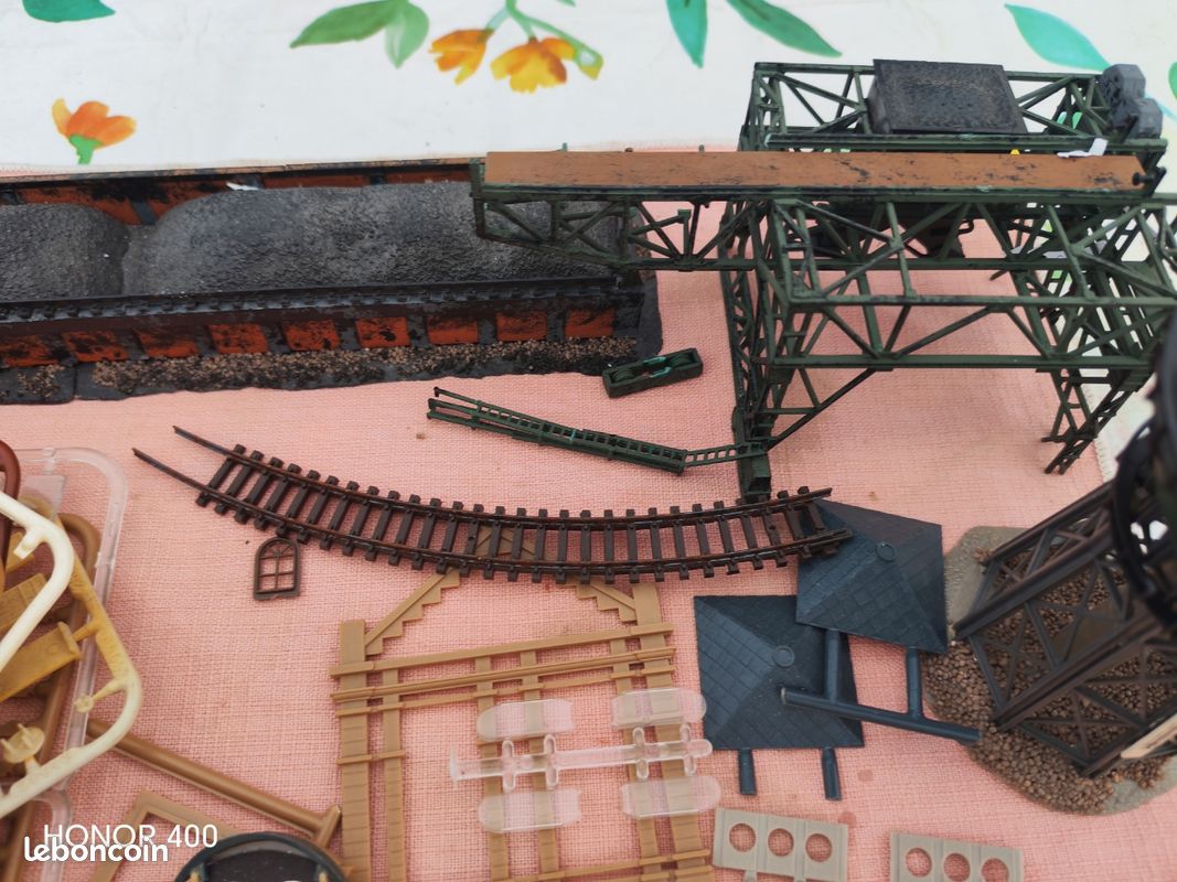 Gros Lots de pièces détachées pour train miniature ho marque flecheman jouef et autres marques (image 3)