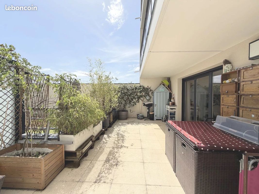 Appartement 3 pièces 66 m² · à Montreuil · 66 m² · 335 000 €