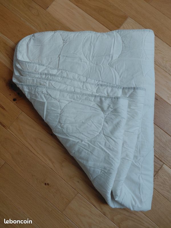Couette bébé (image 1)