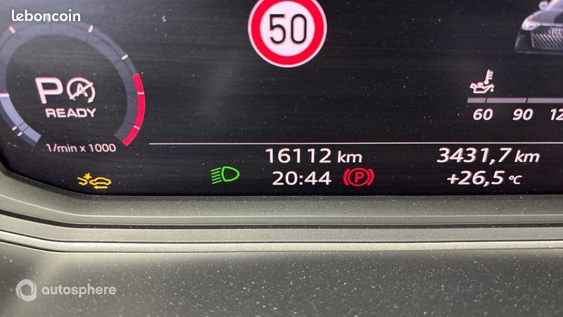 Audi A1 Sportback 25 TFSI 95ch S line S tronic 7 (image 9)