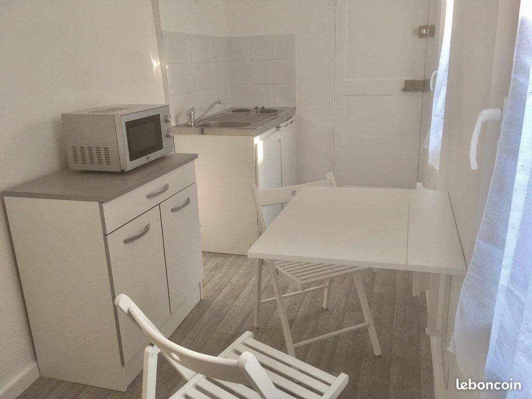 Appartement 2 pièces 15 m² · à Orléans · 15 m² · 430 €/mois