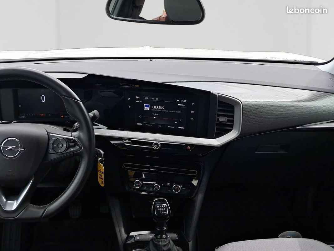 OPEL Mokka 1.2 Turbo 100 ch BVM6 Elegance (image 8)