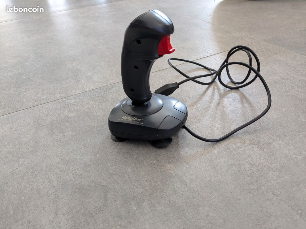 Joystick Quickshot II Turbo Vintage – Compatible Atari 2600, C64, Amiga – Boîte D’origine