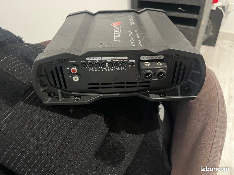 Vend ampli stestom 9000 watt (image 2)