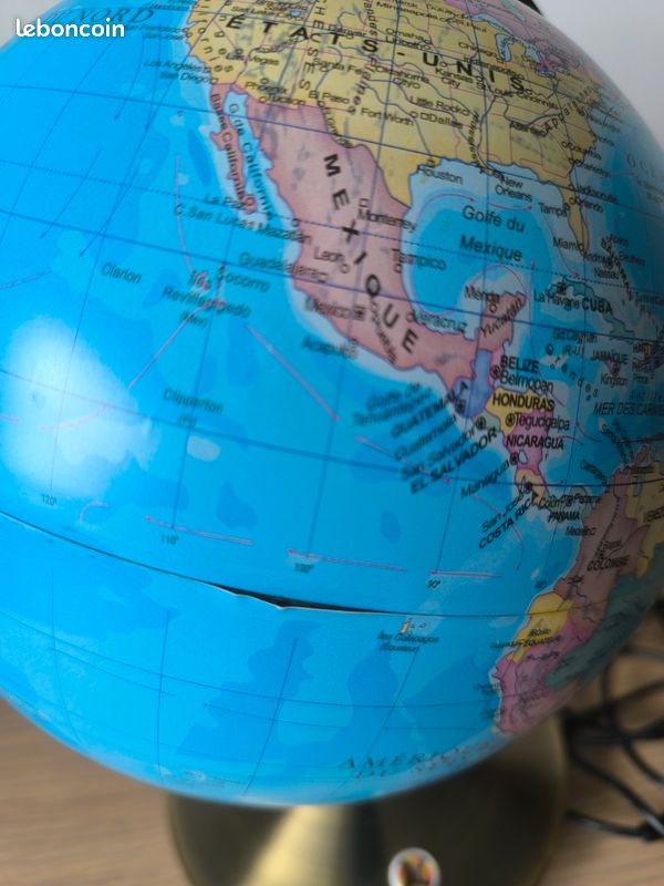 Mappemonde globe (image 4)
