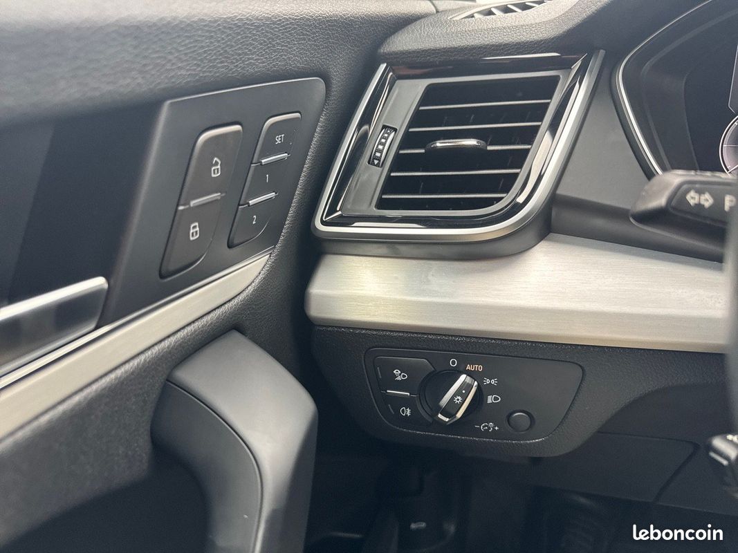 AUDI Q5 Sportback 55 TFSIe 367 S tronic 7 Quattro S line (image 30)