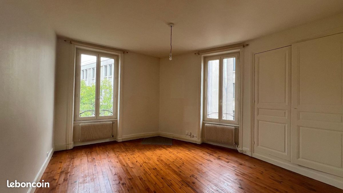 Appartement 3 pièces 70 m² · à Clermont-Ferrand · 70 m² · 620 €/mois