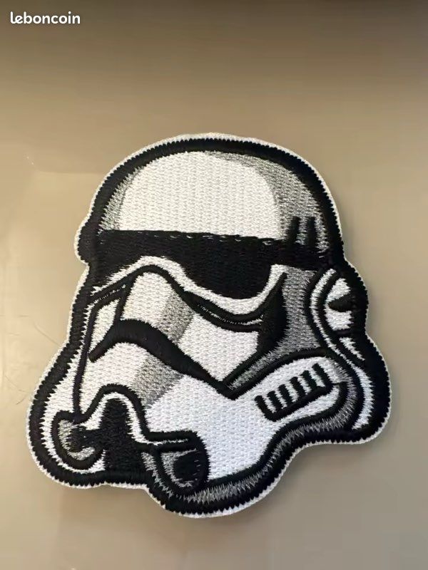 Grand Patch Brodé Star Wars - À Coudre Ou à Repasser - Univers Du Film