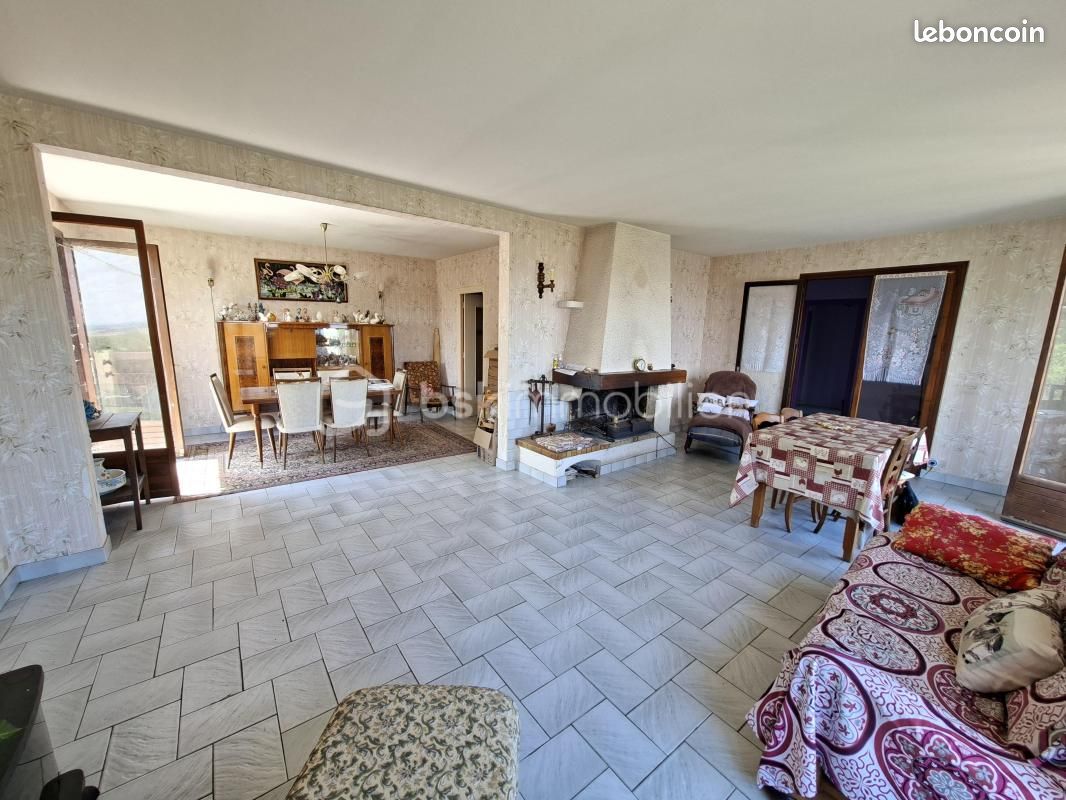 Pavillon 6 pièces 181 m² (image 1)